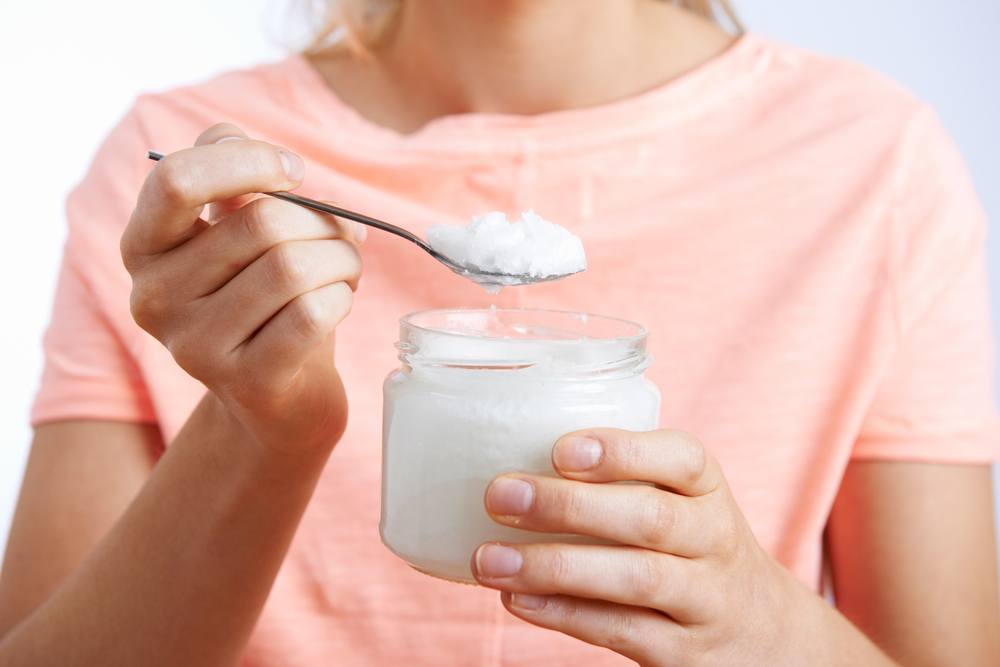 Coconut Oil as Makeup Remover? This is Everything You Need to Know.